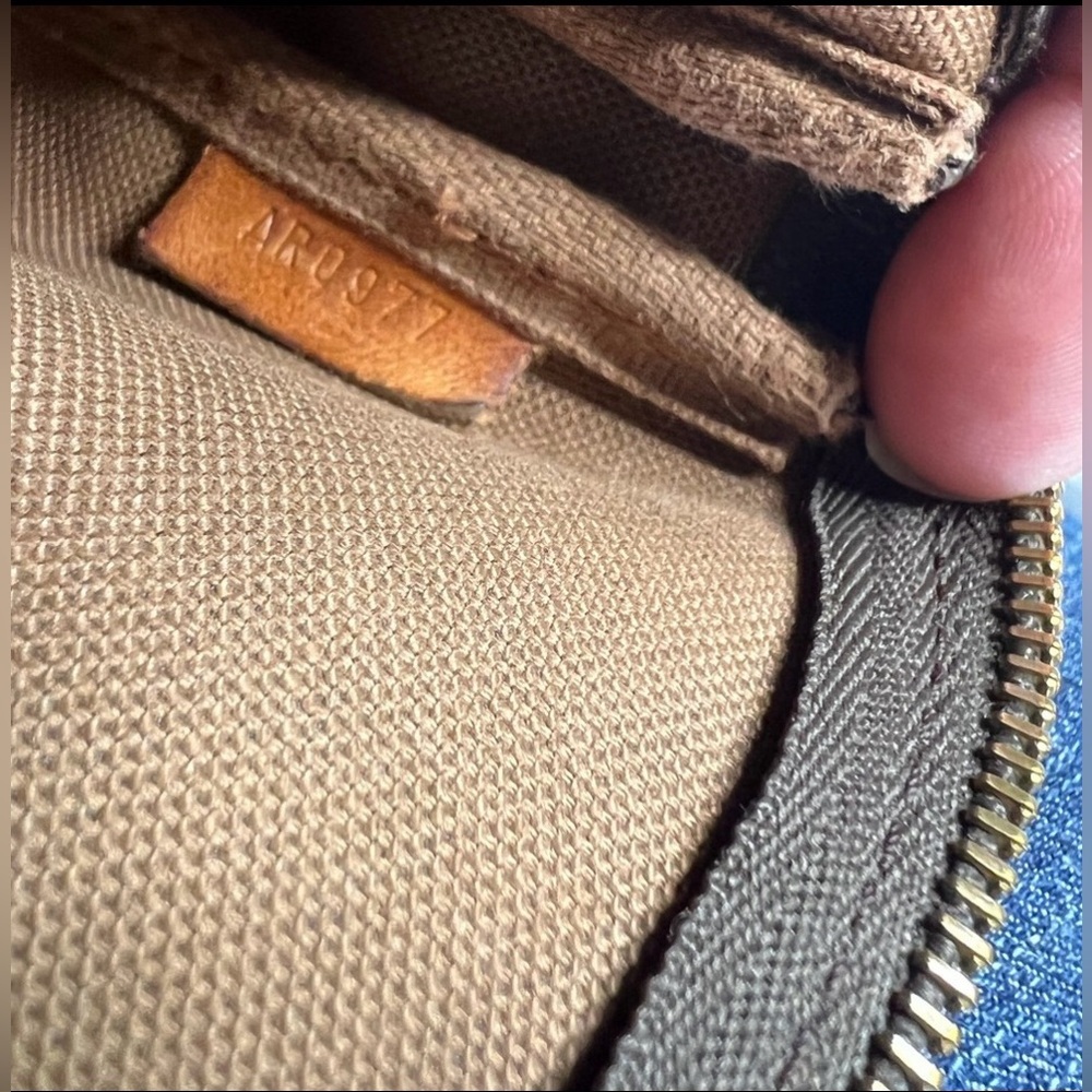 Louis Vuitton Pochette Accessories Monogram Canvas Brown - Picture 10 of 15